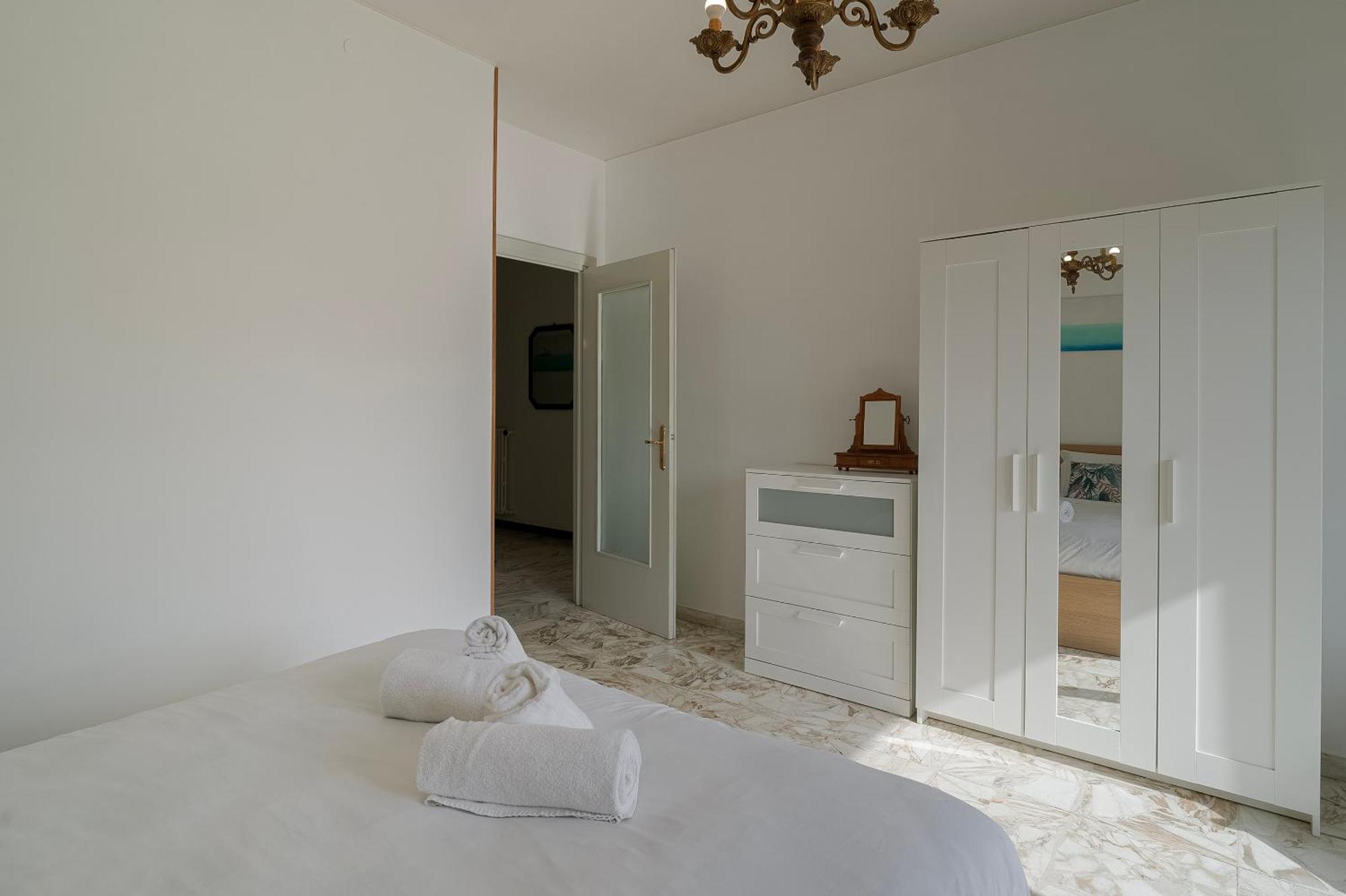 Casa Silvia - Central - Terrace - Wifi Bordighera Exterior photo